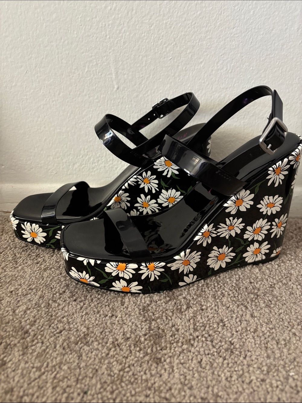 Betsy Johnson Daisy Platform Wedge Sandals